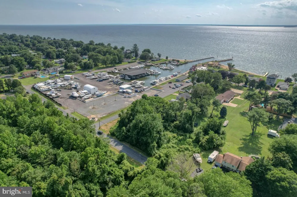 ALLEN AVENUE Stevensville, MD 21666