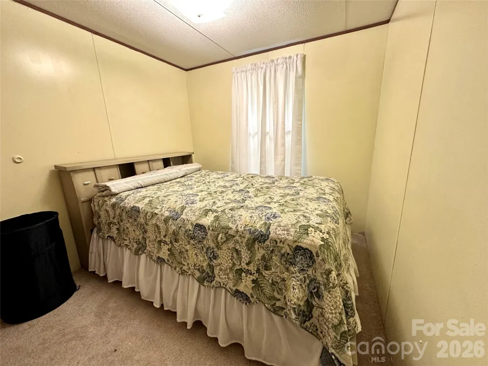 492 Chestnut Mountain Road Spruce Pine, NC 28777