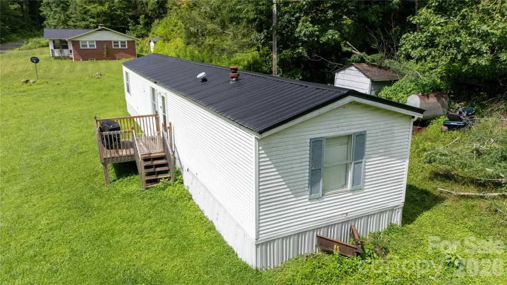 492 Chestnut Mountain Road Spruce Pine, NC 28777