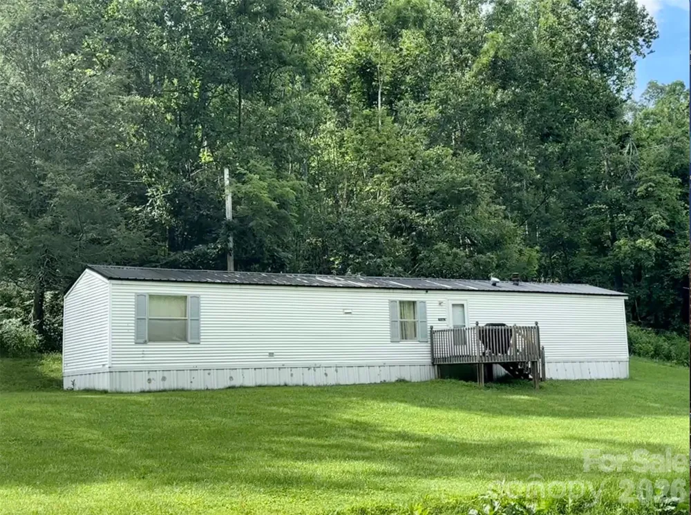 492 Chestnut Mountain Road Spruce Pine, NC 28777