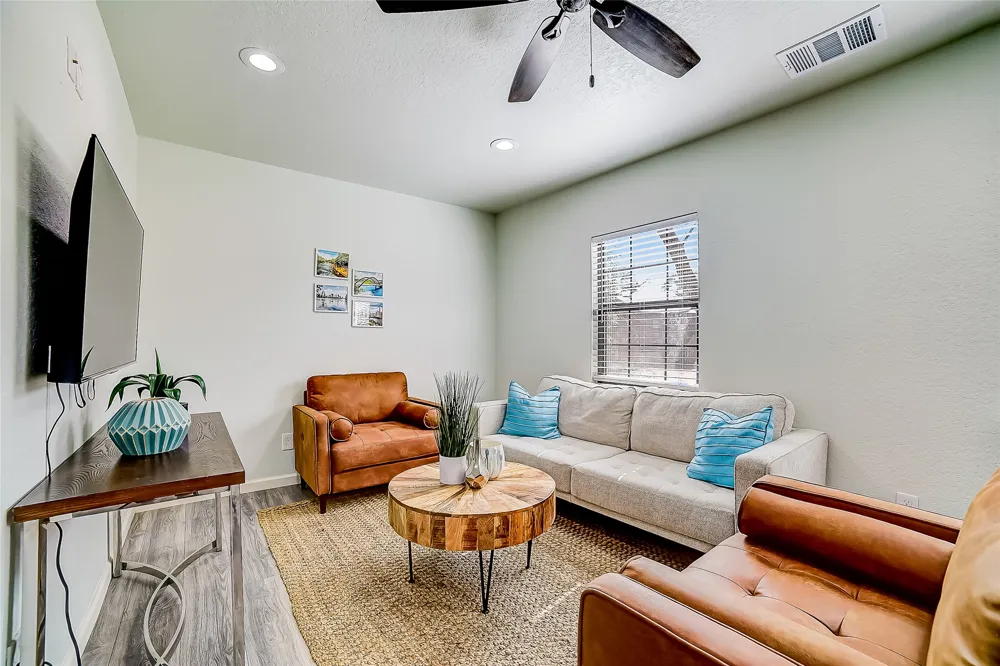1374 Forest View Drive Blanco, TX 78606
