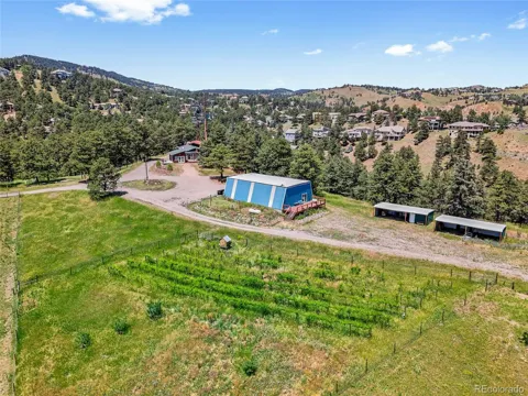 1044 S Grapevine Road