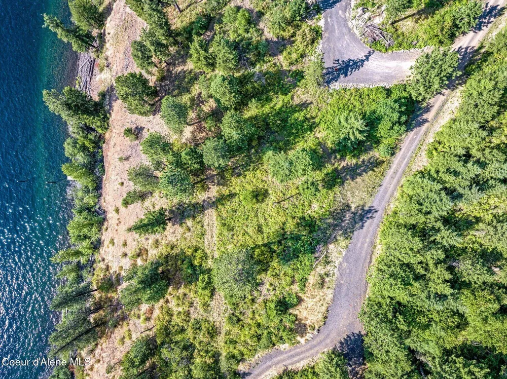 19XXX S HEADLANDS DRIVE Harrison, ID 83833