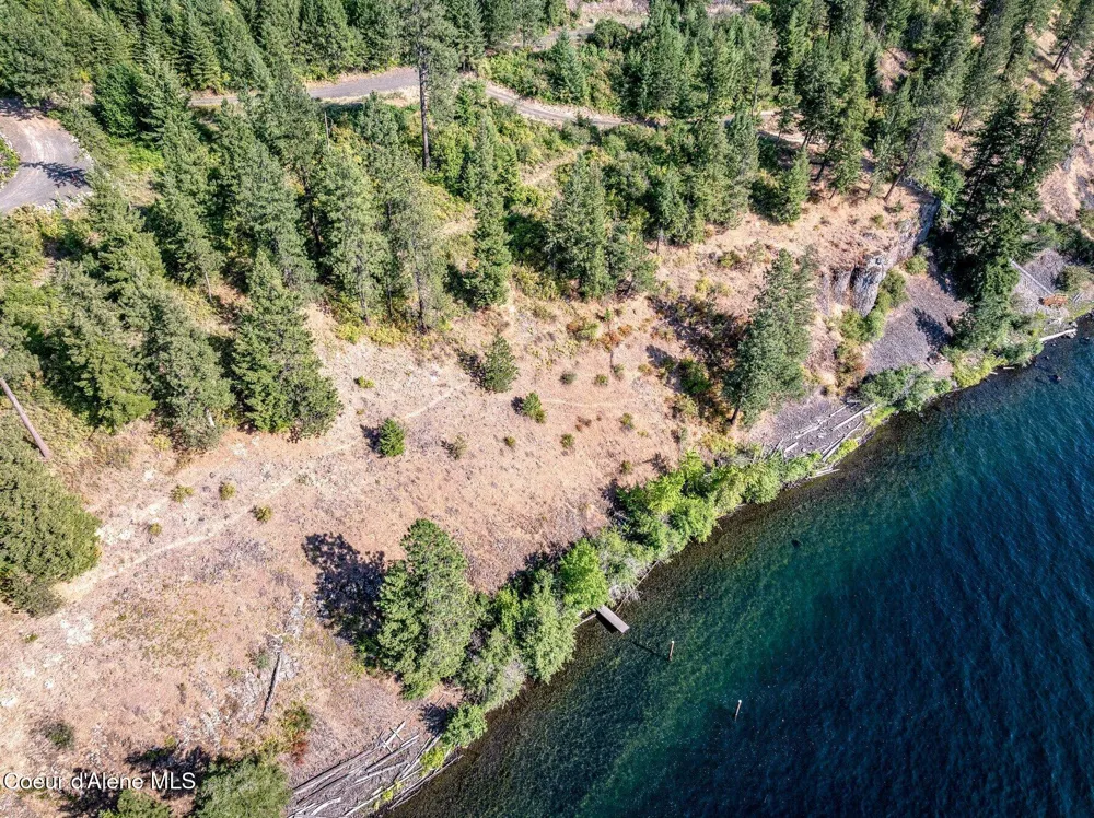 19XXX S HEADLANDS DRIVE Harrison, ID 83833