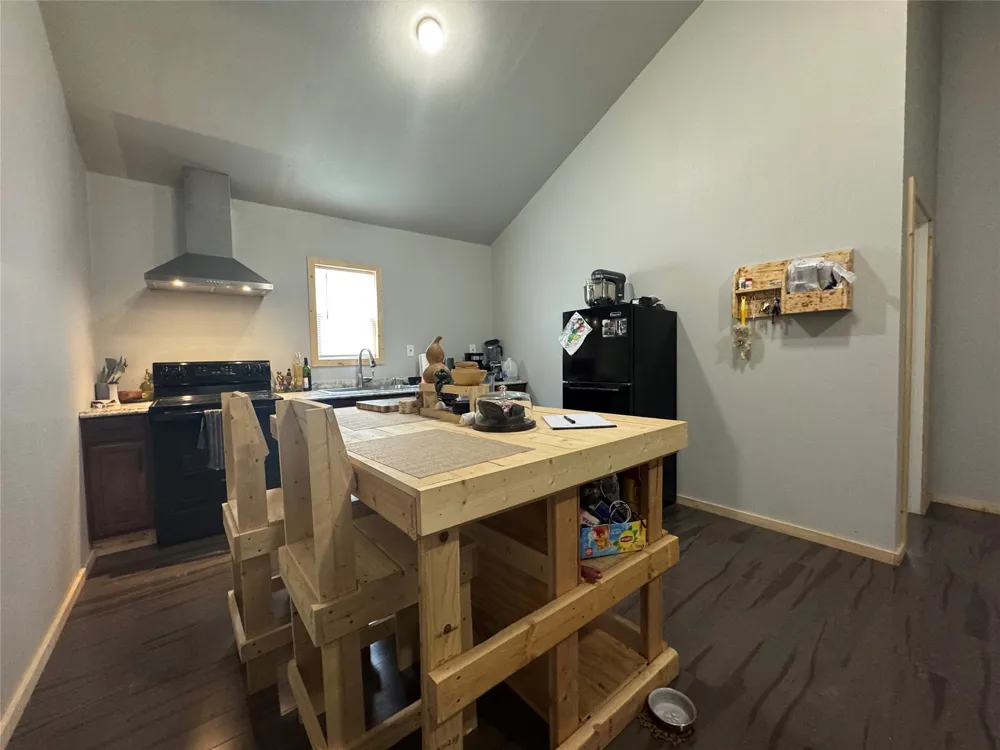 410 Douglas Street Mart, TX 76664