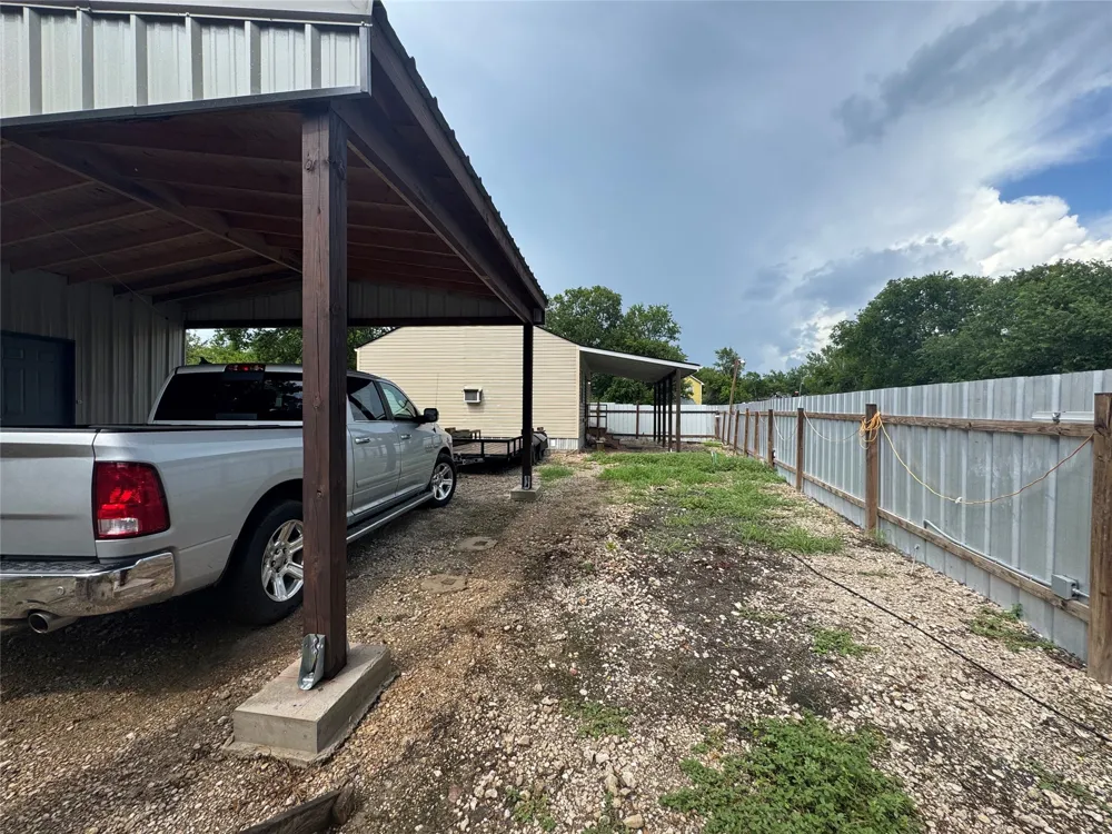 410 Douglas Street Mart, TX 76664