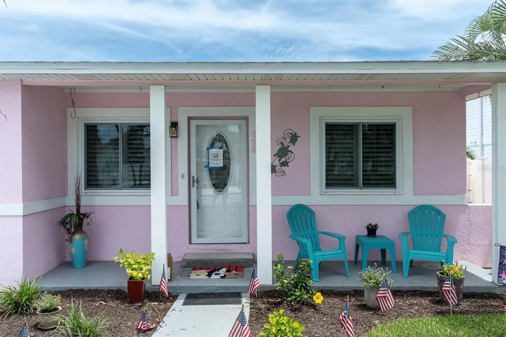 528 77TH AVENUE St Pete Beach, FL 33706