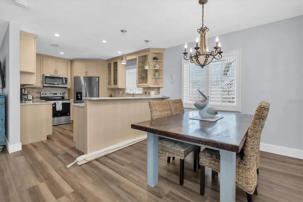 528 77TH AVENUE St Pete Beach, FL 33706