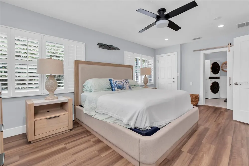 528 77TH AVENUE St Pete Beach, FL 33706