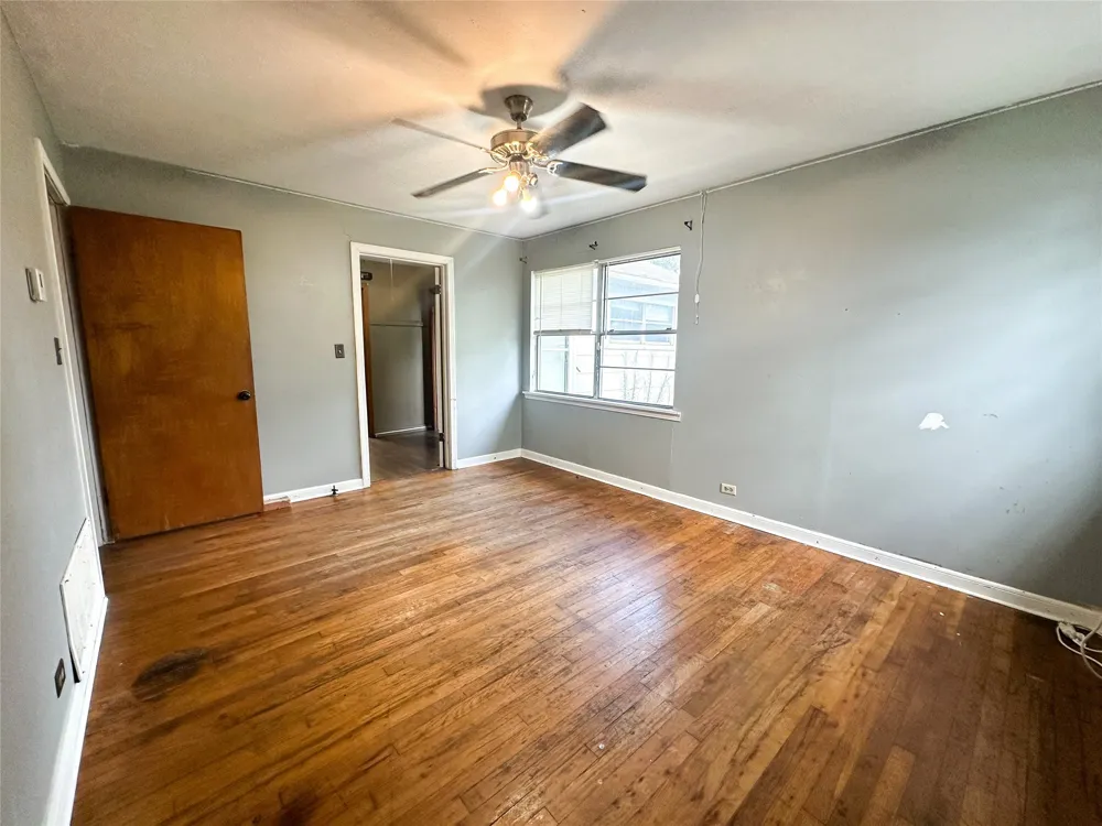 407 Bremond Street Franklin, TX 77856