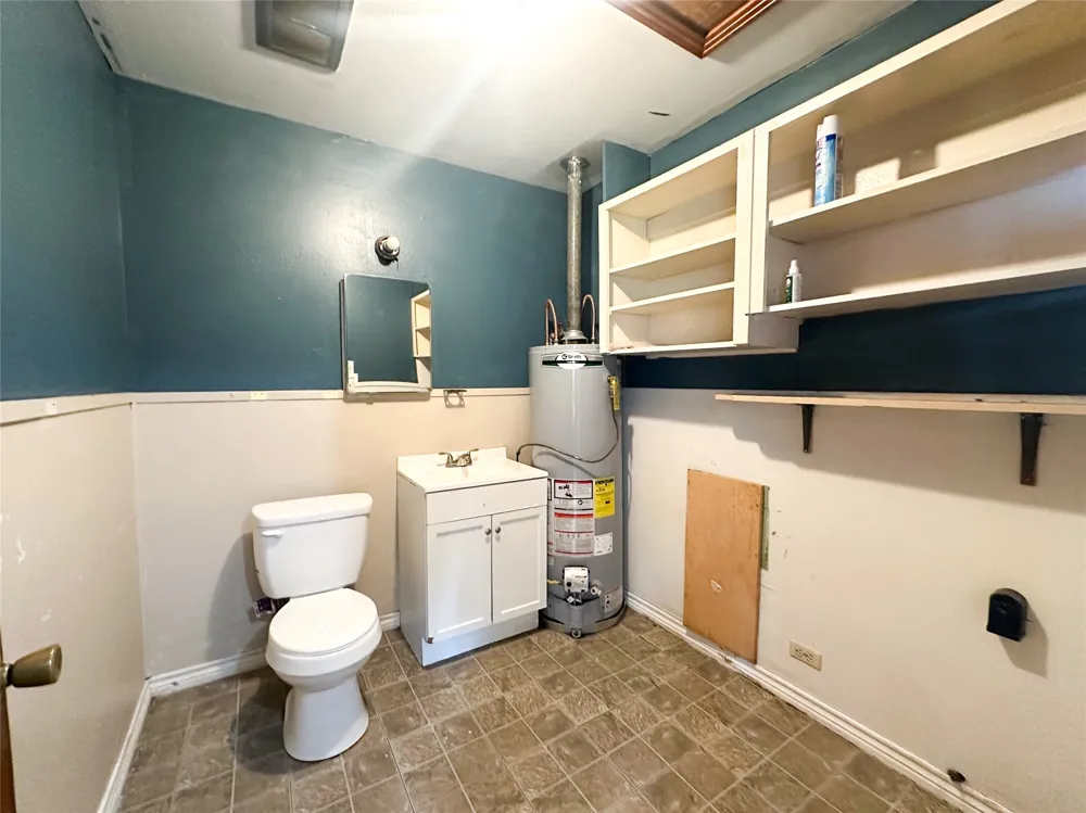 407 Bremond Street Franklin, TX 77856