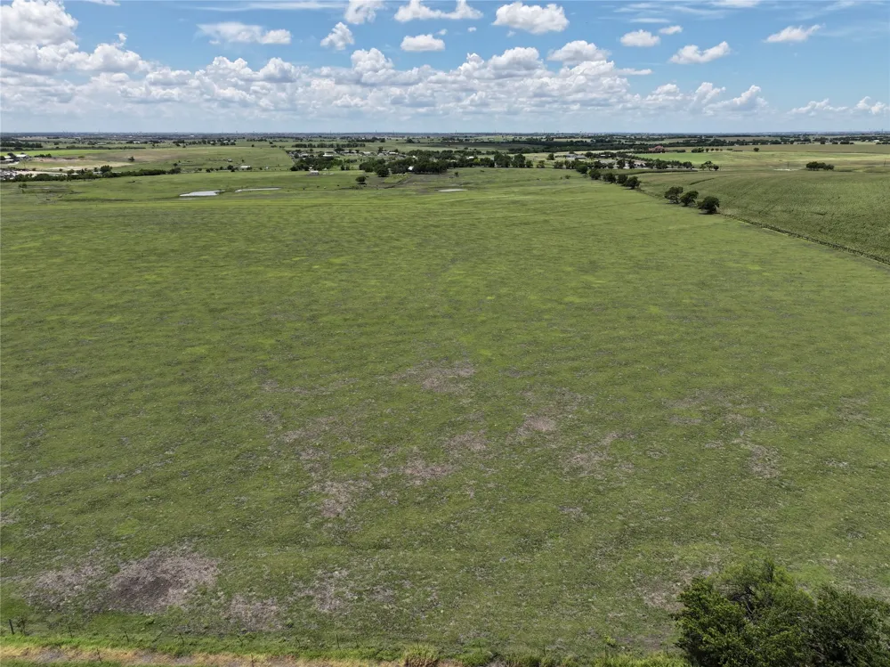 20681 Cameron Road Coupland, TX 78615