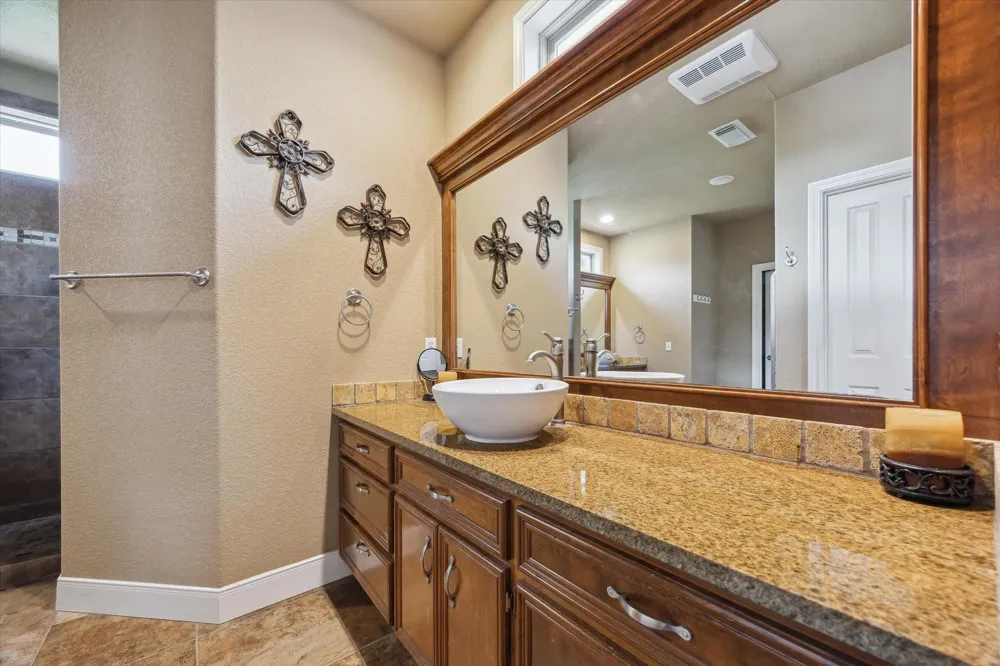 1889 Rush Creek Canyon Lake, TX 78133