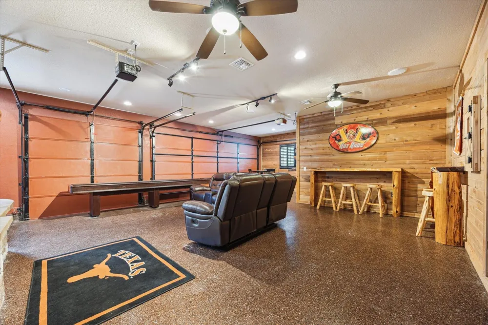 1889 Rush Creek Canyon Lake, TX 78133
