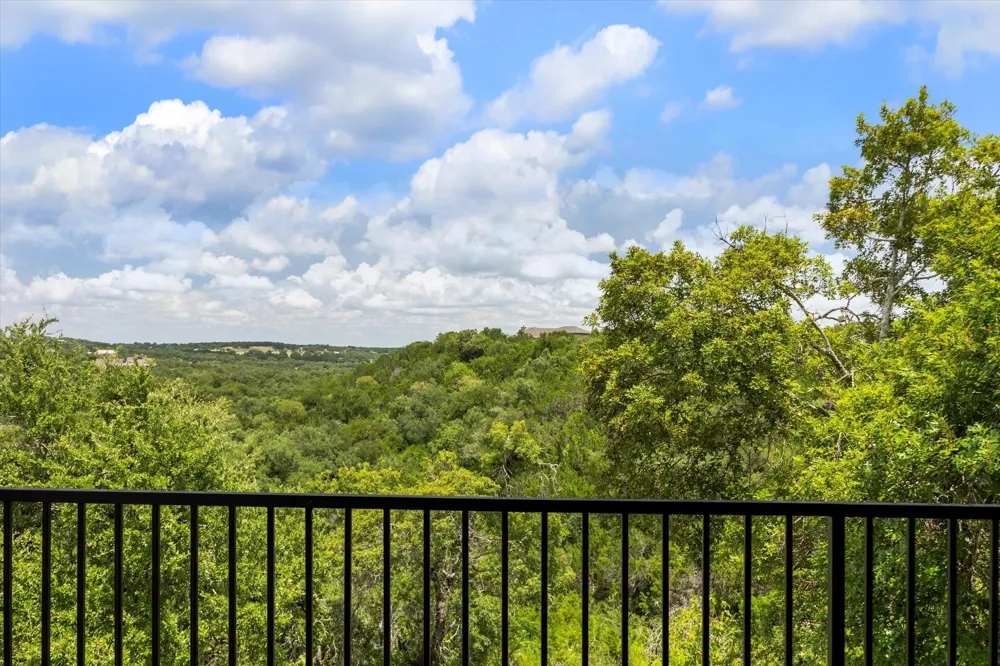 1889 Rush Creek Canyon Lake, TX 78133