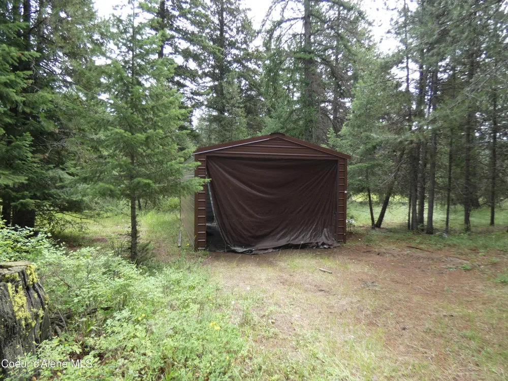366 Yukon Road Bonners Ferry, ID 83805