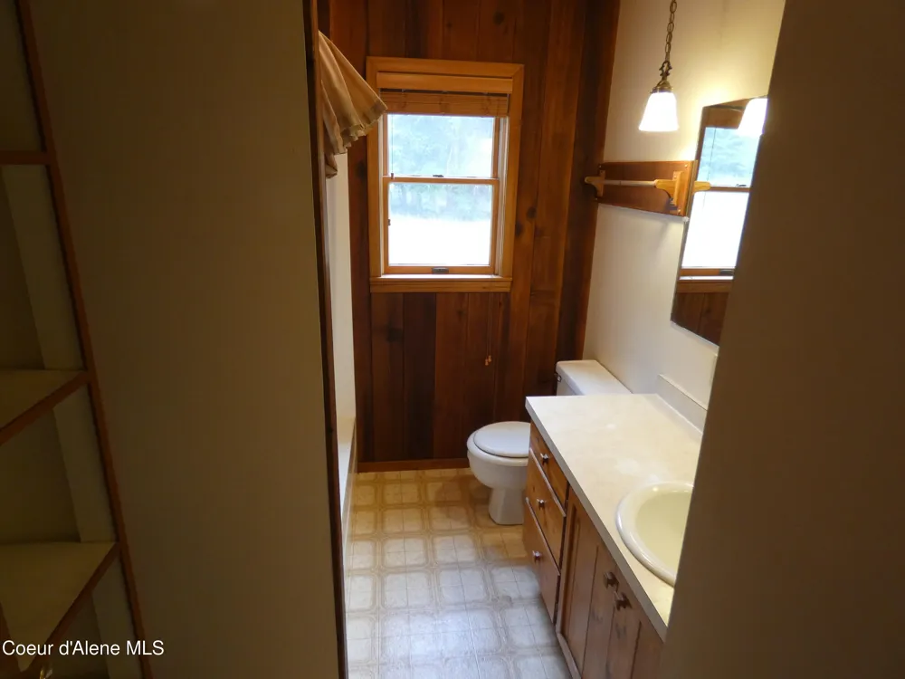 366 Yukon Road Bonners Ferry, ID 83805