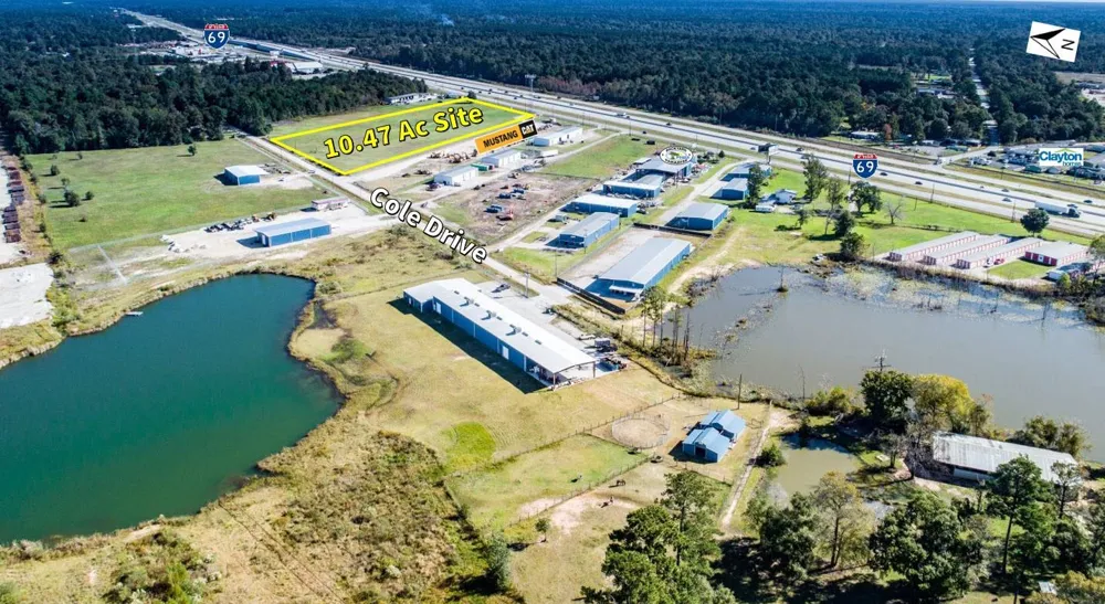 12348 Hwy 59 Splendora, TX 77372
