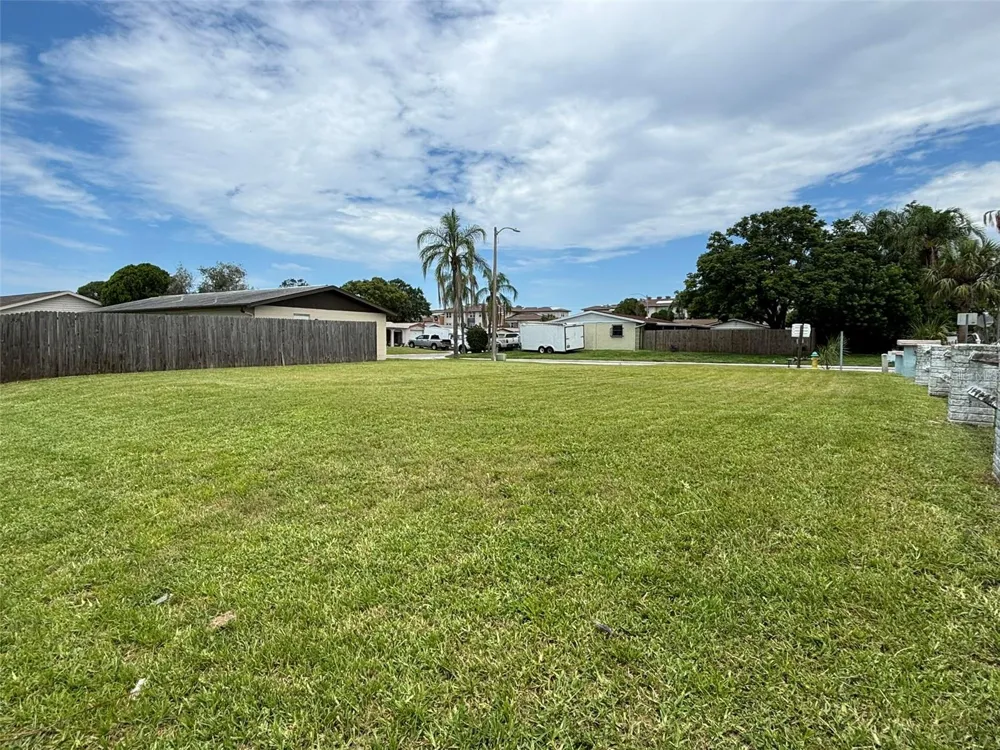 4368 SUNRAY DRIVE Holiday, FL 34691