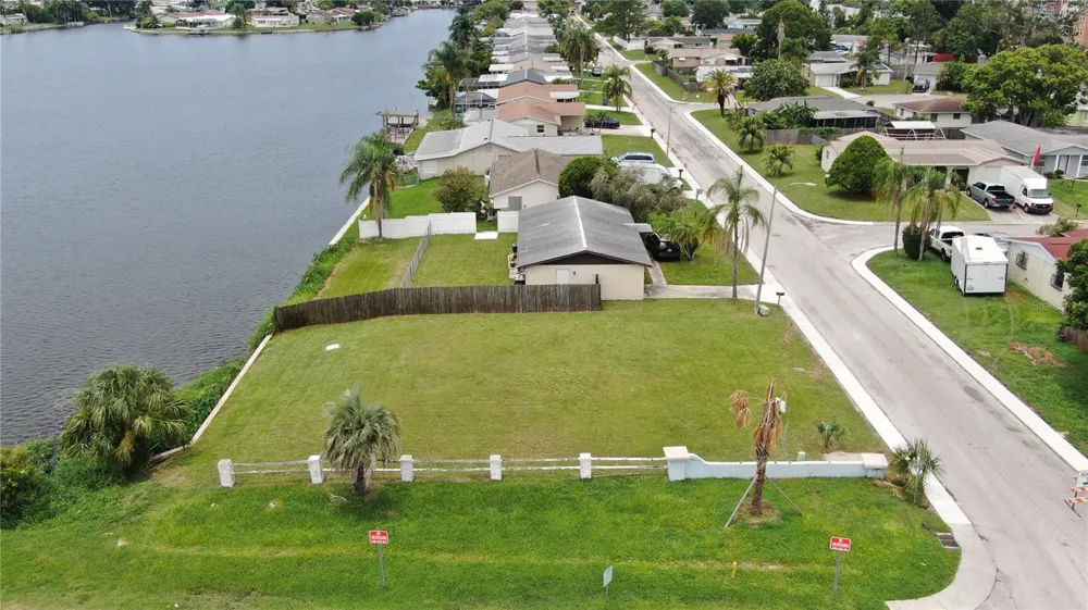 4368 SUNRAY DRIVE Holiday, FL 34691