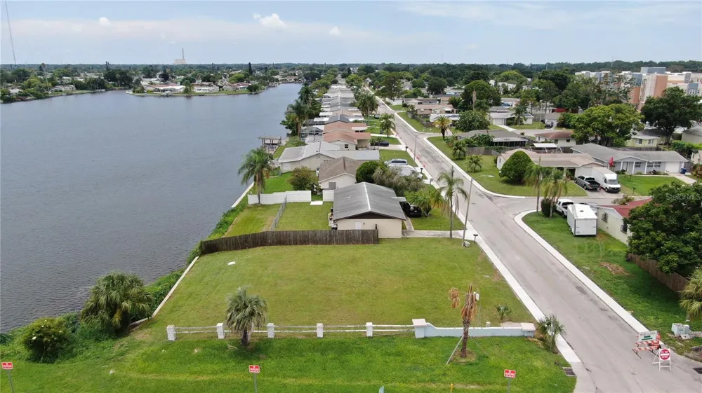 4368 SUNRAY DRIVE Holiday, FL 34691