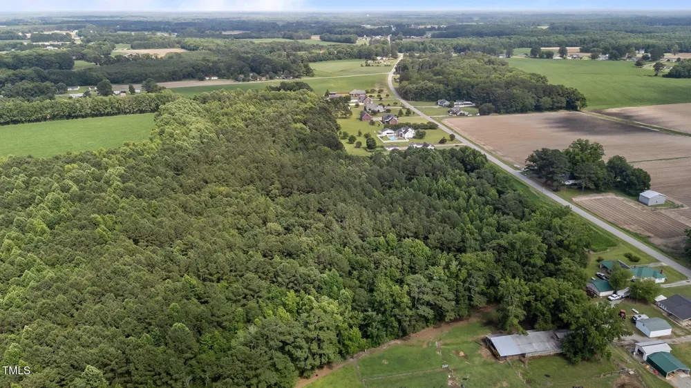 1299 Piney Grove Church Road Kenly, NC 27542