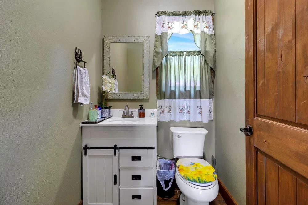 260 J T Smith Drive Corrigan, TX 75939