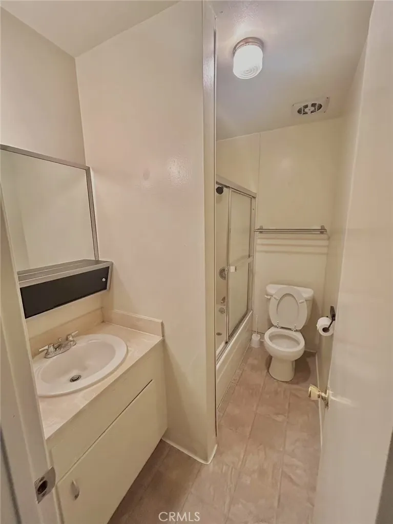 922 W Duarte RD #11 Arcadia, CA 91007