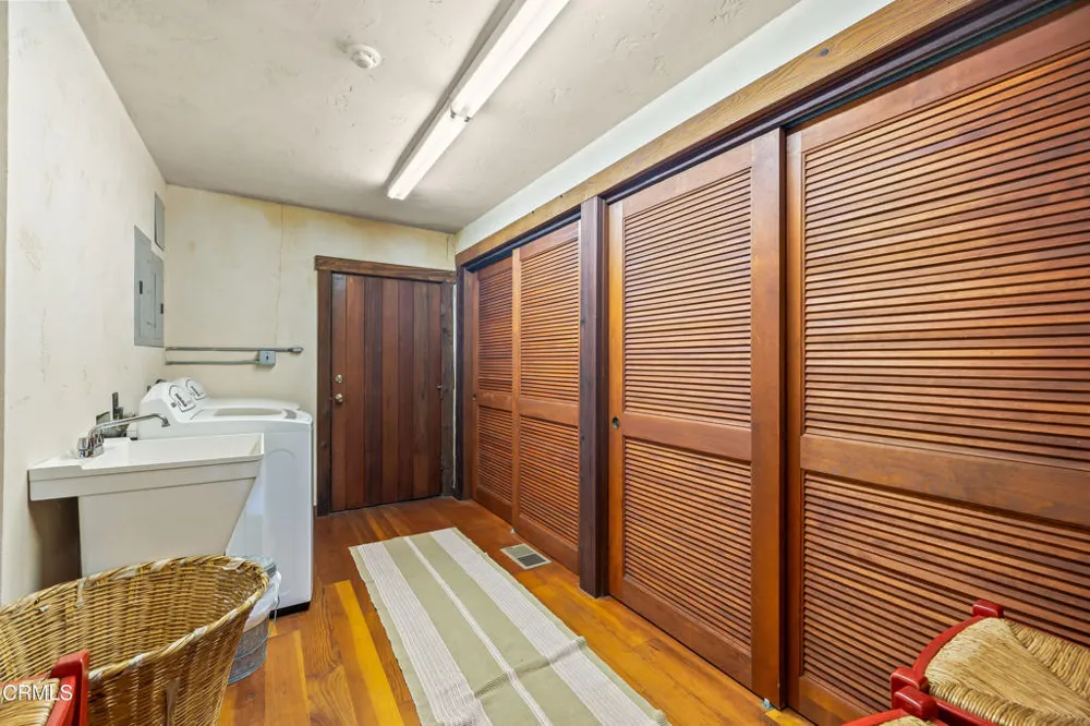 42501 CA-1 Westport, CA 95488
