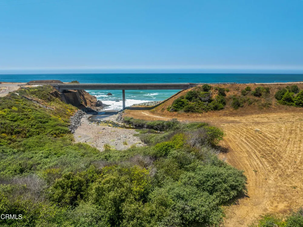 42501 CA-1 Westport, CA 95488