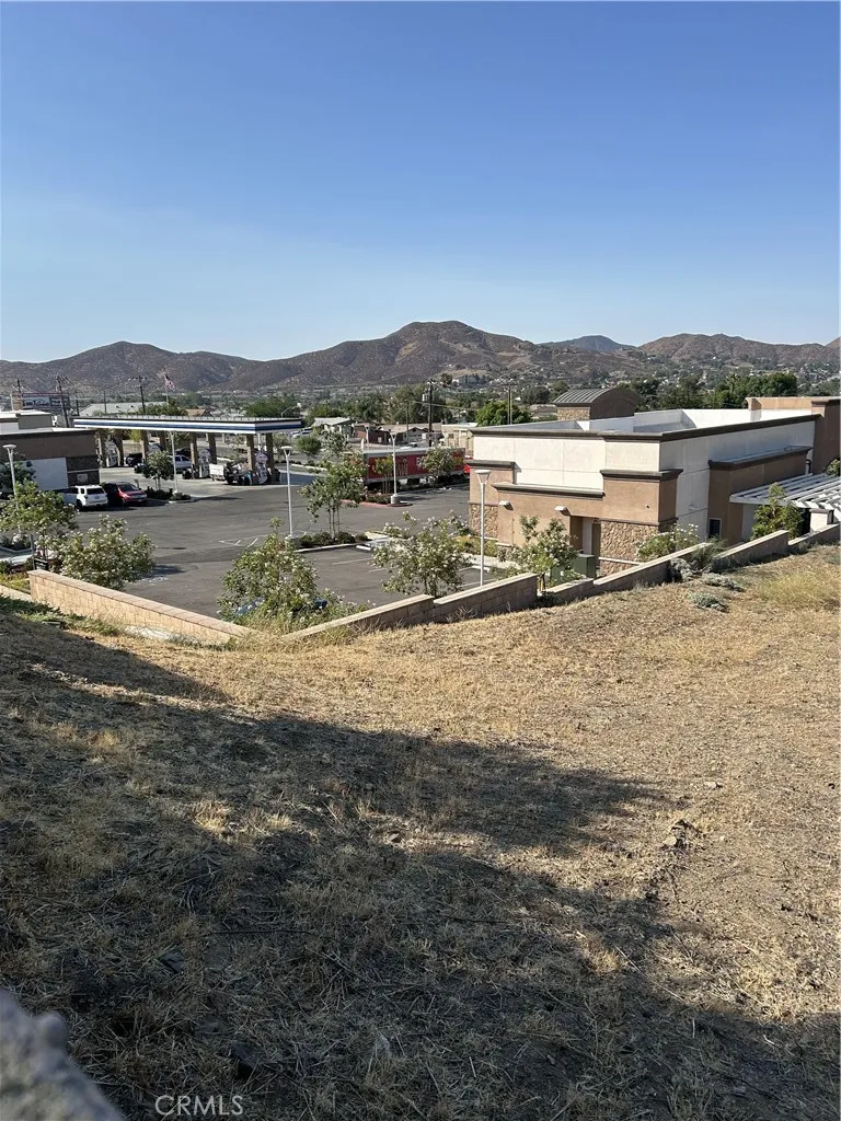 84 Goetz Menifee, CA 92587