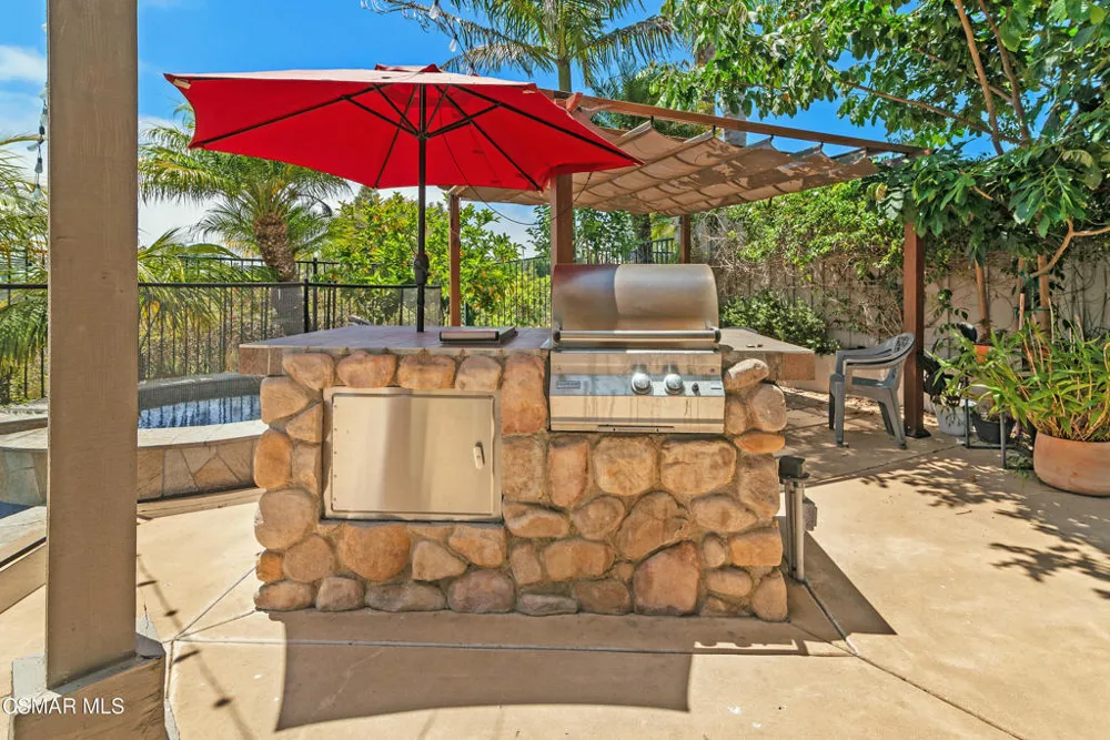 2336 Summerwind Place Carlsbad, CA 92008