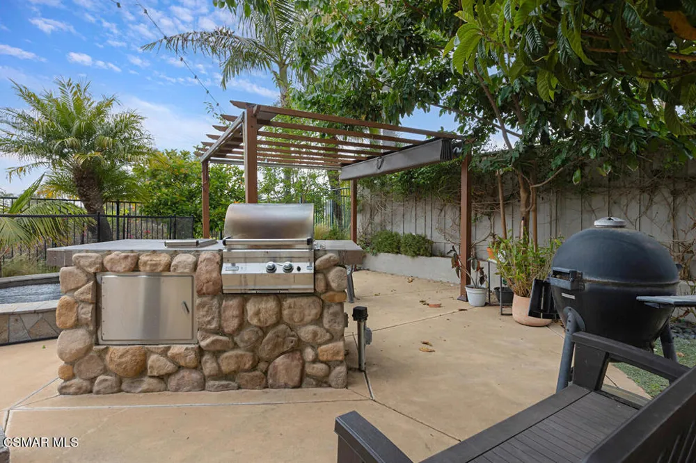 2336 Summerwind Place Carlsbad, CA 92008