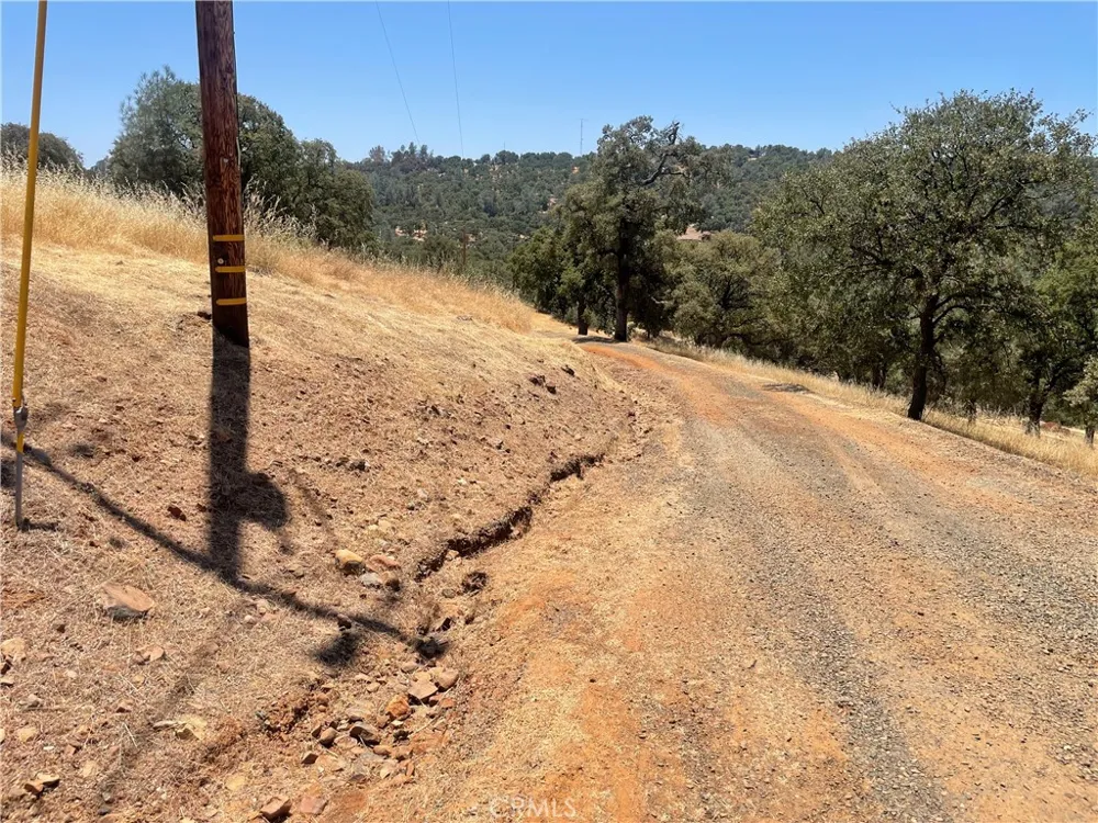 7607 White Oak Lane Browns Valley, CA 95918