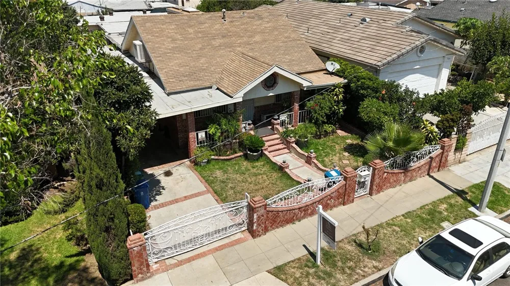 431 Workman Street San Fernando, CA 91340