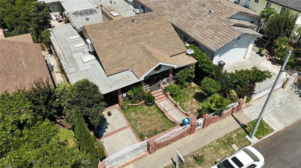 431 Workman Street San Fernando, CA 91340