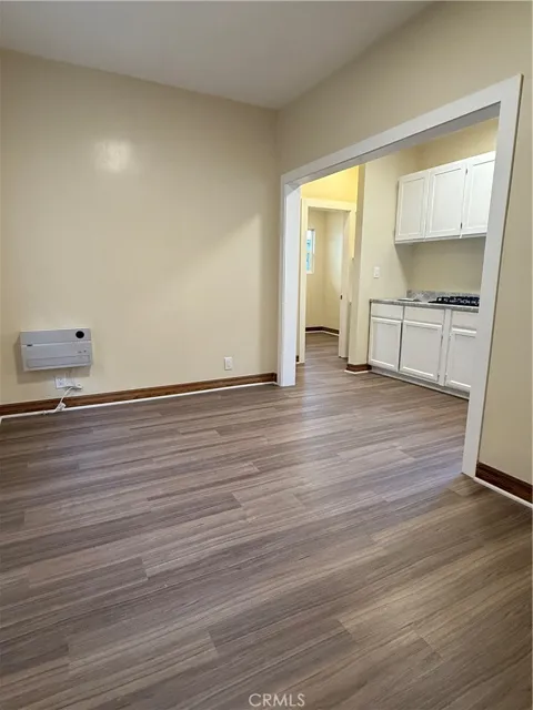 1944 New England Street