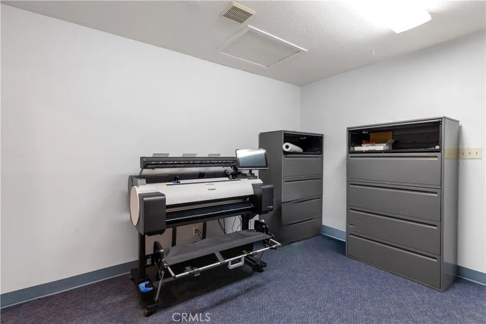 9240 Limonite Avenue Jurupa Valley, CA 92509