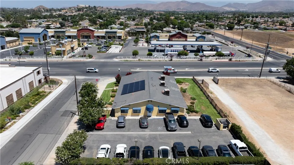 9240 Limonite Avenue Jurupa Valley, CA 92509