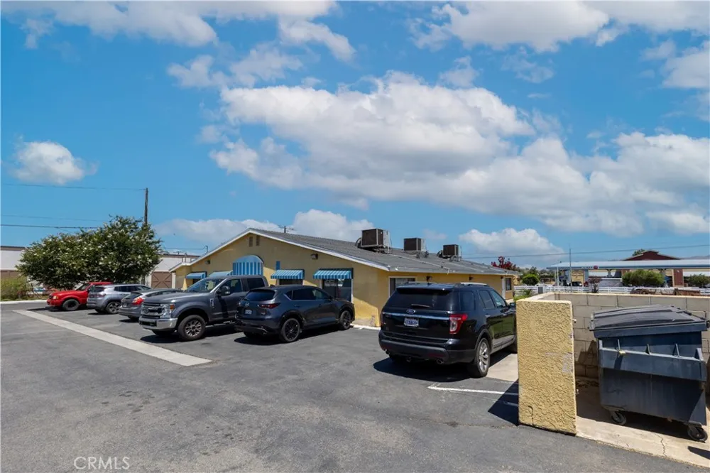 9240 Limonite Avenue Jurupa Valley, CA 92509