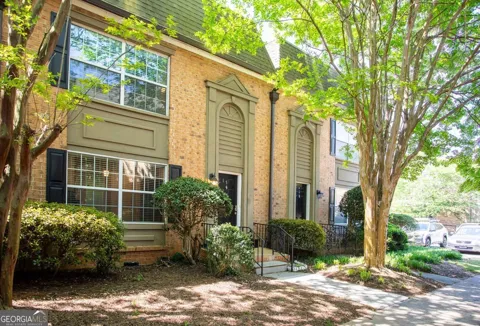 6980 Roswell Road #N5
