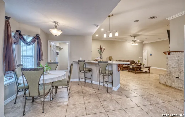 633 Sunrise Ave Uvalde, TX 78801