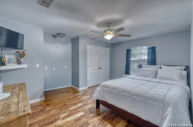 633 Sunrise Ave Uvalde, TX 78801