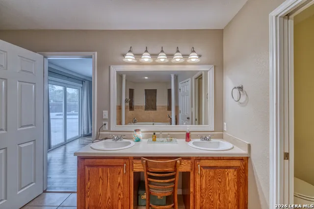 633 Sunrise Ave Uvalde, TX 78801