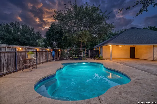 633 Sunrise Ave Uvalde, TX 78801