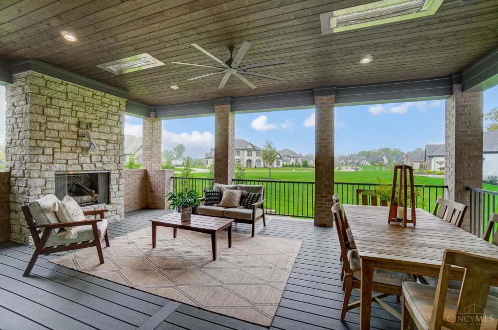 10 Priya Place Green, OH 45002