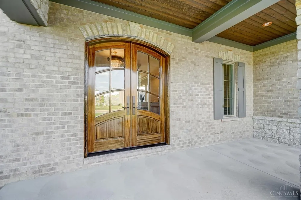 10 Priya Place Green, OH 45002