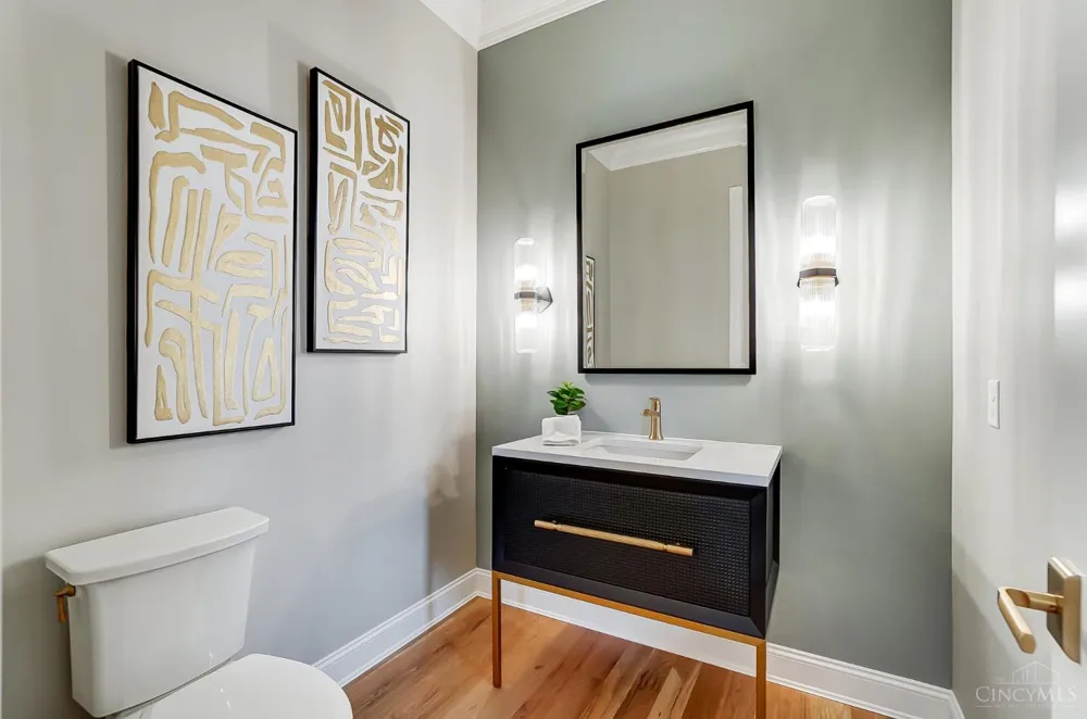 10 Priya Place Green, OH 45002