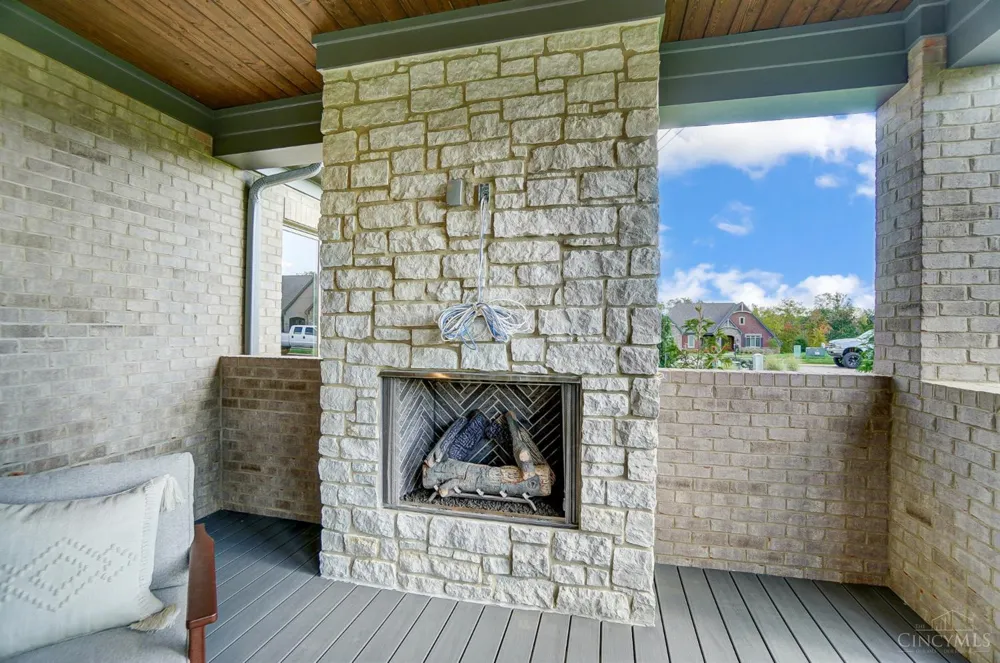 10 Priya Place Green, OH 45002