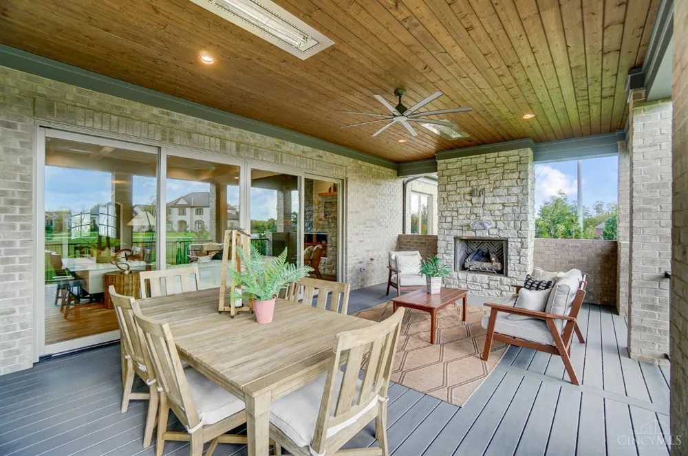 10 Priya Place Green, OH 45002